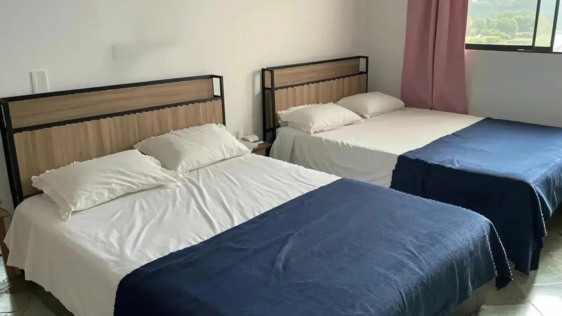 Aparta Suite Torre De Prado Penthouse Medellín Apartmán